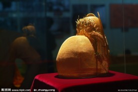 明代金丝翼善冠