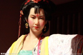 女娲塑像