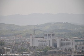 小城故事