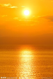 海上日出