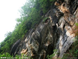 险峻