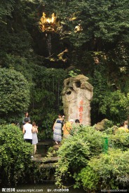 黄龙潭