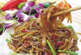 土豆丝炒粉条