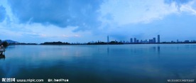 玄武湖黄昏全景