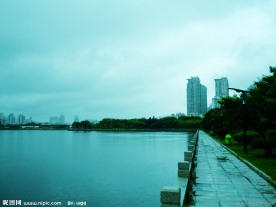 厦门筼筜湖雨景
