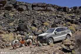 奔驰山地越野车