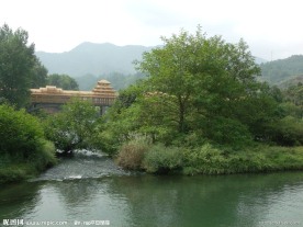 苗寨风雨桥