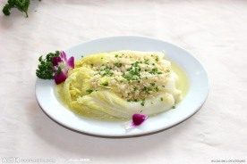 蒜茸蒸大白菜