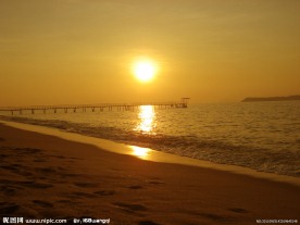 大海落日