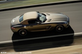 航拍奔驰SLSAMG跑车