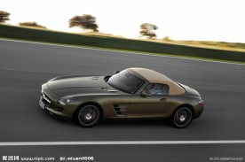 奔驰SLSAMG海鸥翼跑车