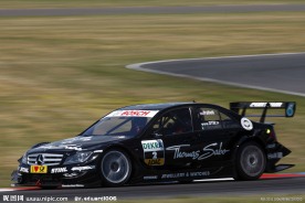 奔驰黑色赛车跑车