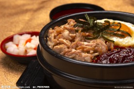 牛肉石锅拌饭