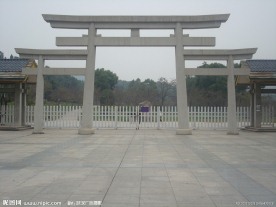 武汉樱花园大门