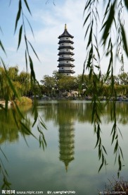 致远塔美景