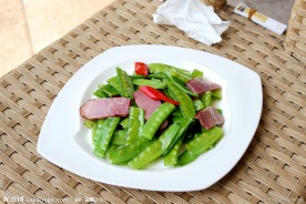 荷兰豆炒腊肉