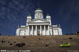 奔驰小排量轿车