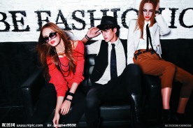 衣讯国际时尚女装