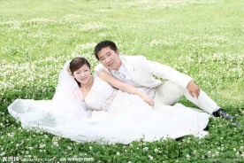美女婚纱