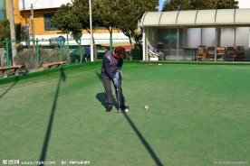 韩国打门球的老人