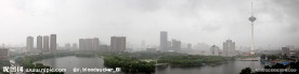风雨彩电塔（全景）