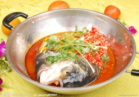 秘制飘香雄鱼头