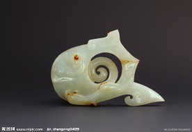 玉器 白玉螭龙鸡心佩