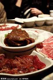 烤肉拼盘