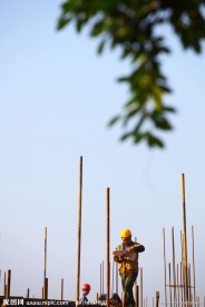 建筑工地的工人