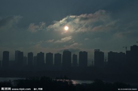 晨曦光色