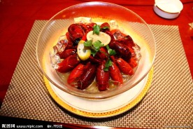 冰镇小龙虾