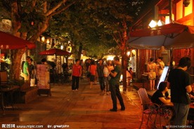 四川成都宽窄巷子宽巷子街景