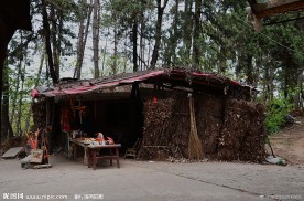 杏花山茅庵