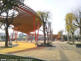宜万铁路 宜昌东站全景 园林景观