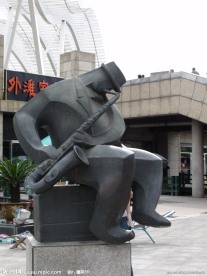 音乐家雕塑