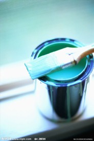 颜料 漆刷 油桶