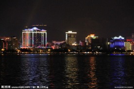海上夜景