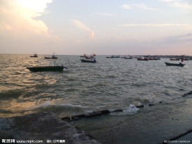 船与海