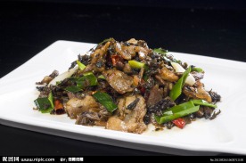盐菜回锅肉