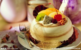 巧克力水果蛋糕
