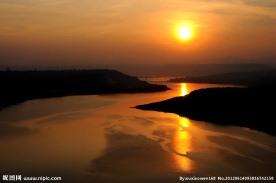 黄河夕阳