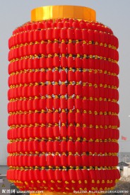 大红灯笼高高挂