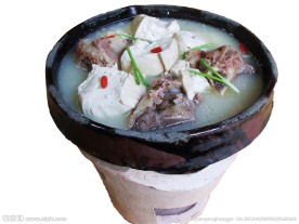土锅豆腐