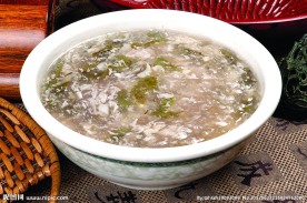 莼菜乌鱼羹
