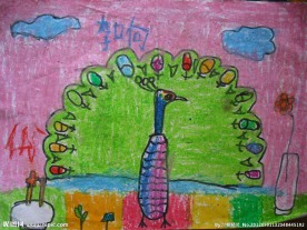 儿童蜡笔画孔雀