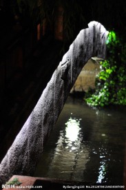 丽江大研古城小桥灯光