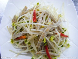 水东豆芽炒鱼