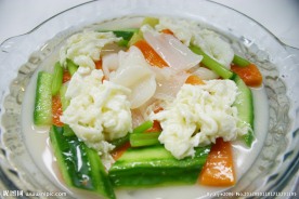 翅汤木瓜浸蛋青鱼唇