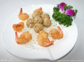 酥炸鲮鱼球拼琵琶虾