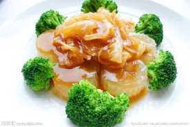 鲍汁鱼唇扣柱甫